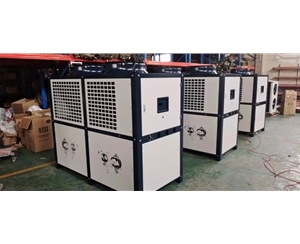 工業(yè)冷水機